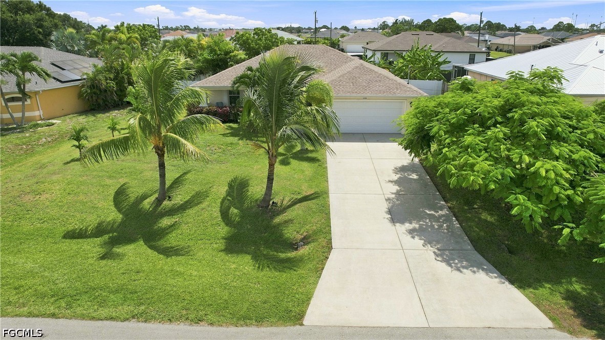 3 Bed SingleFamilyResidence for Sale in Cape Coral, photo 37