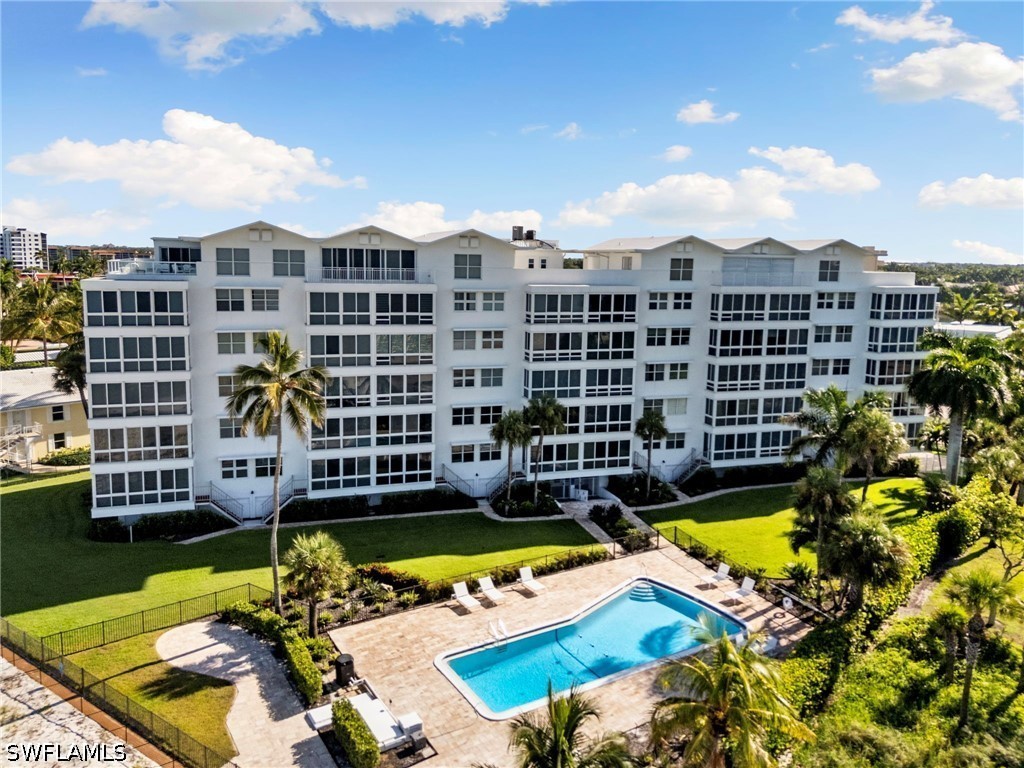 2 Bed Waterfront Home for Sale in Naples, photo 37