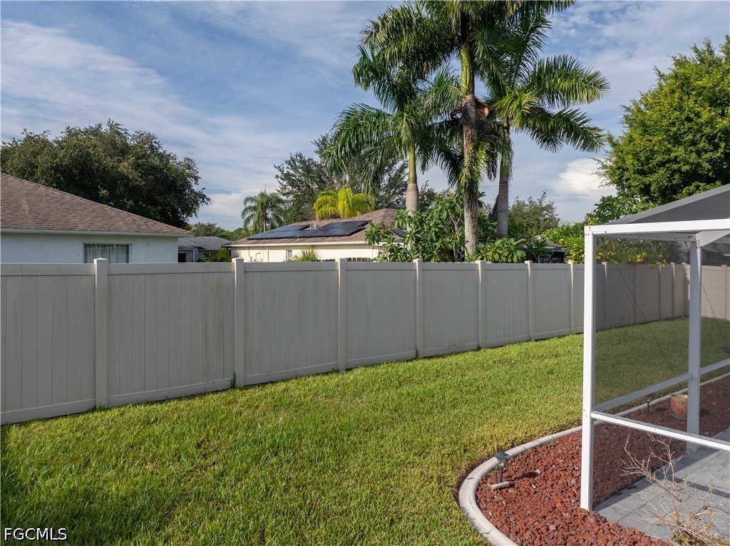 3 Bed Pool Home for Sale in Fort Myers, photo 37
