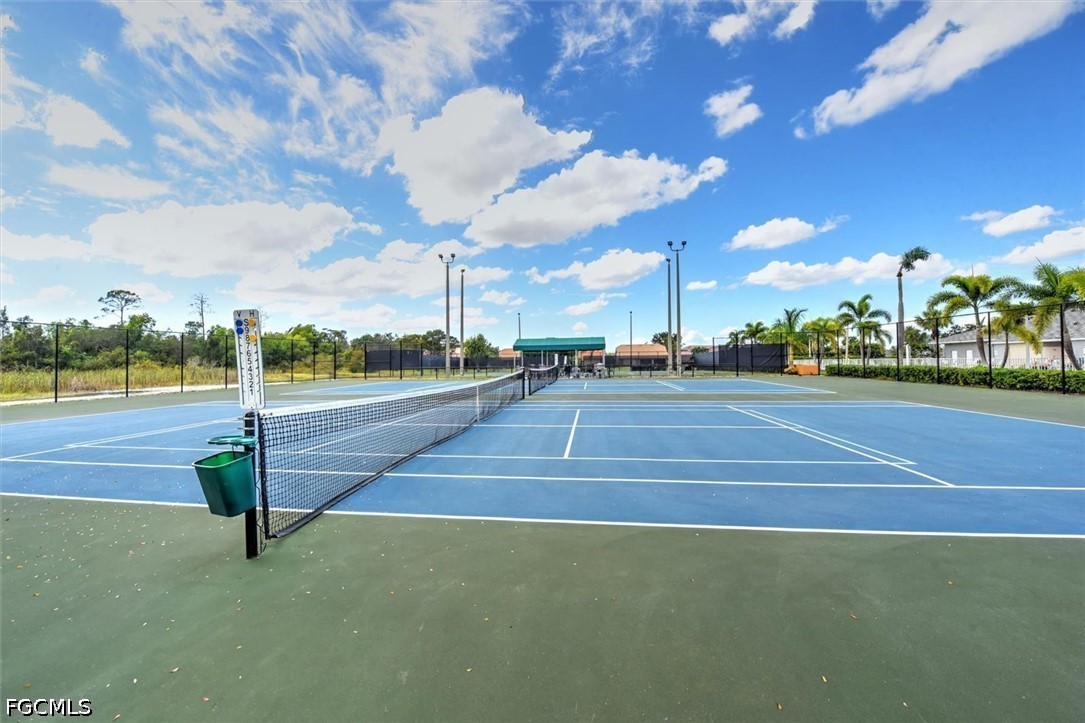 3 Bed Waterfront Home for Sale in Fort Myers, photo 37