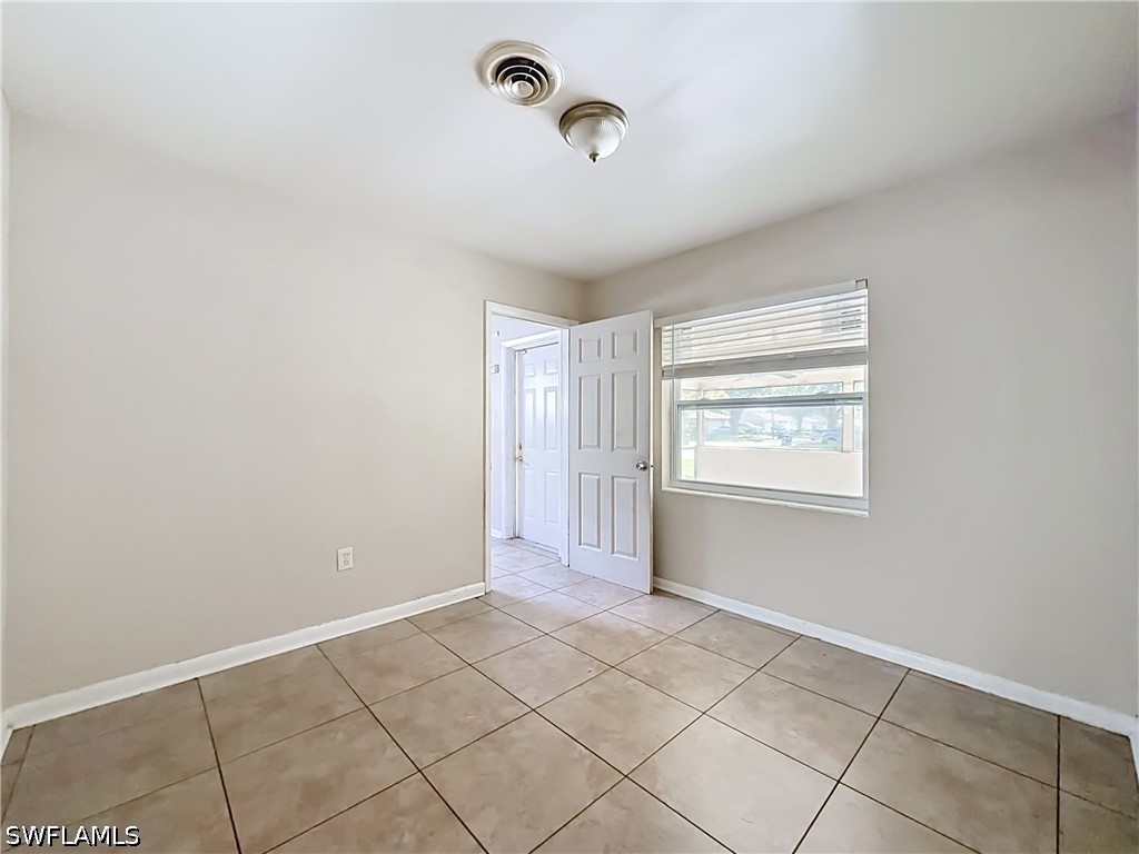 4 Bed SingleFamilyResidence for Sale in Not Applicable, photo 37