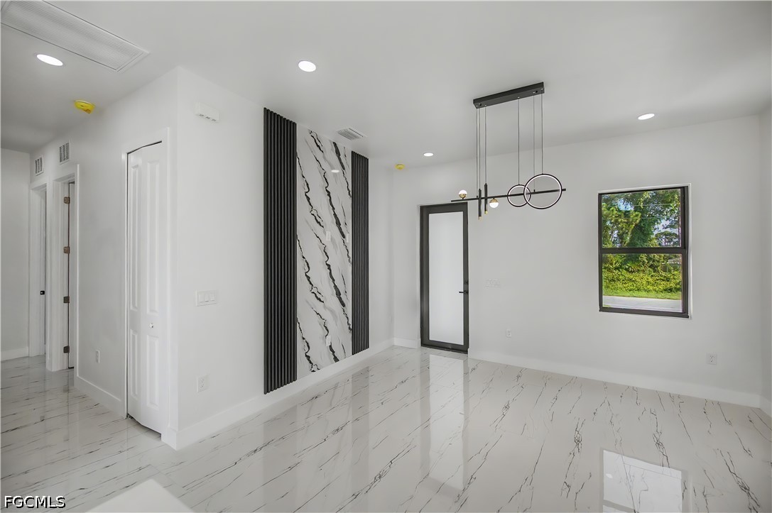 3 Bed SingleFamilyResidence for Sale in Lehigh Acres, photo 37
