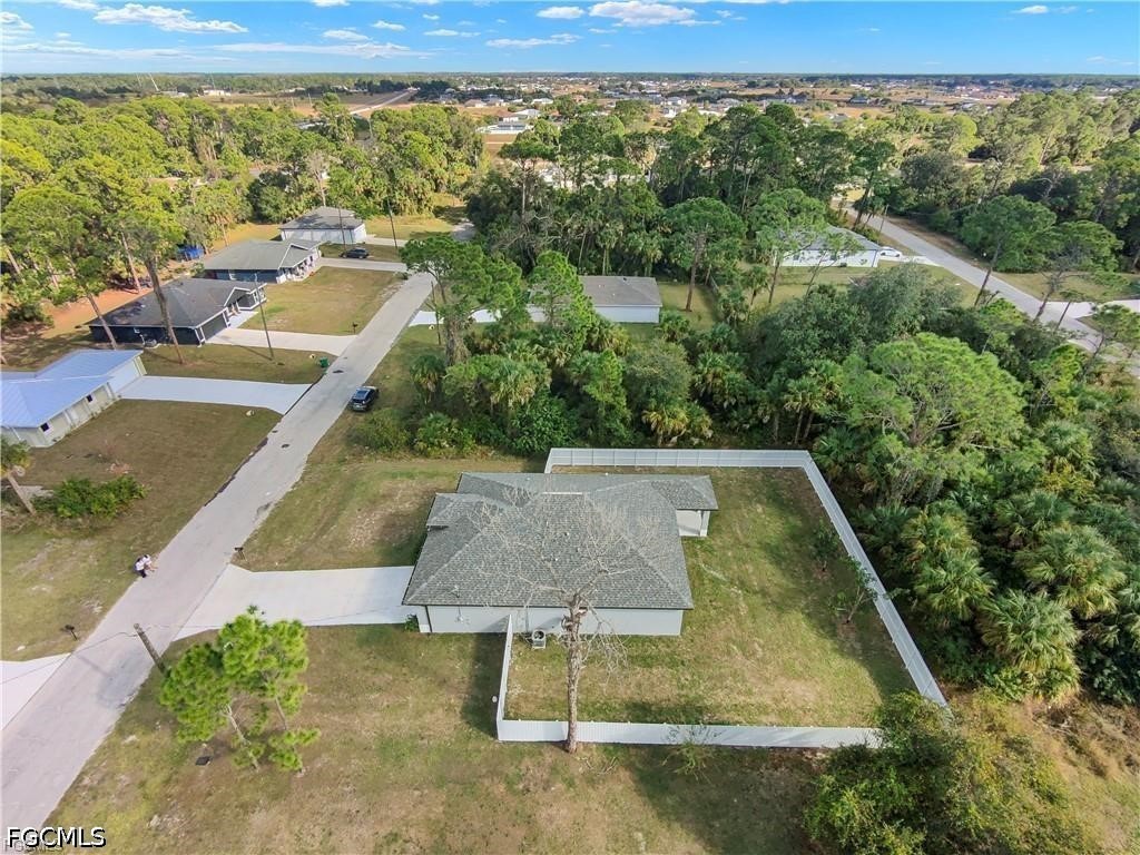 3 Bed SingleFamilyResidence for Sale in Port Labelle, photo 37