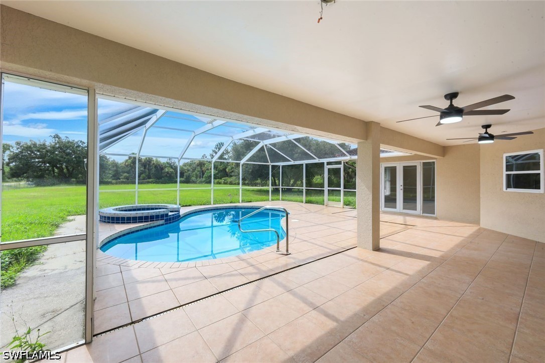3 Bed Pool Home for Sale in Golden Gate Estates, photo 37