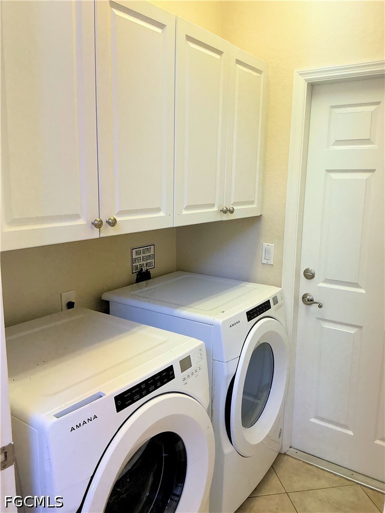 4 Bed SingleFamilyResidence for Sale in Cape Coral, photo 37