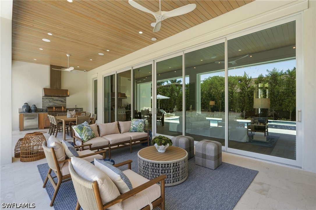 4 Bed Pool Home for Sale in Park Shore, photo 37