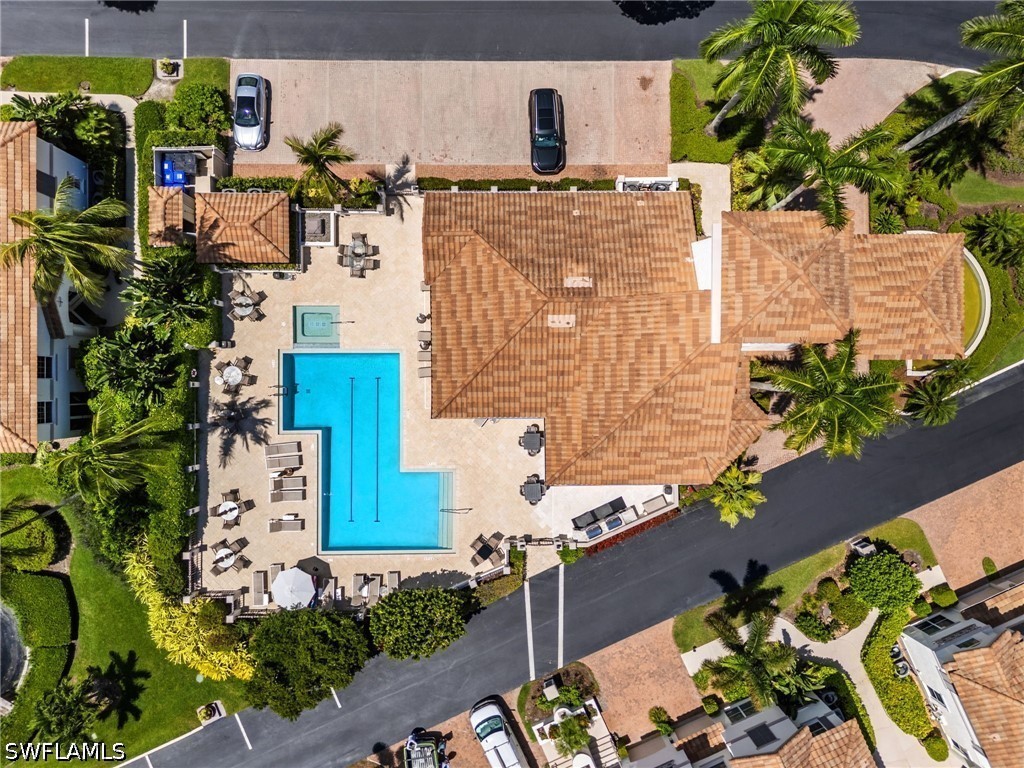 3 Bed Condominium for Sale in Colonade, photo 37