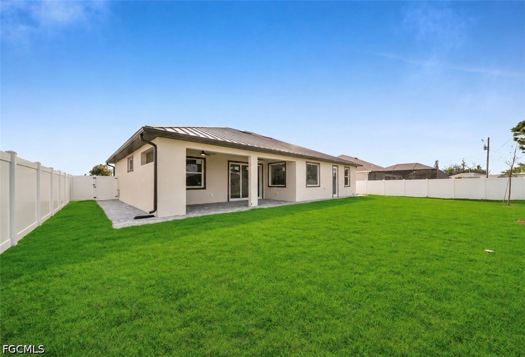 4 Bed SingleFamilyResidence for Sale in Cape Coral, photo 37