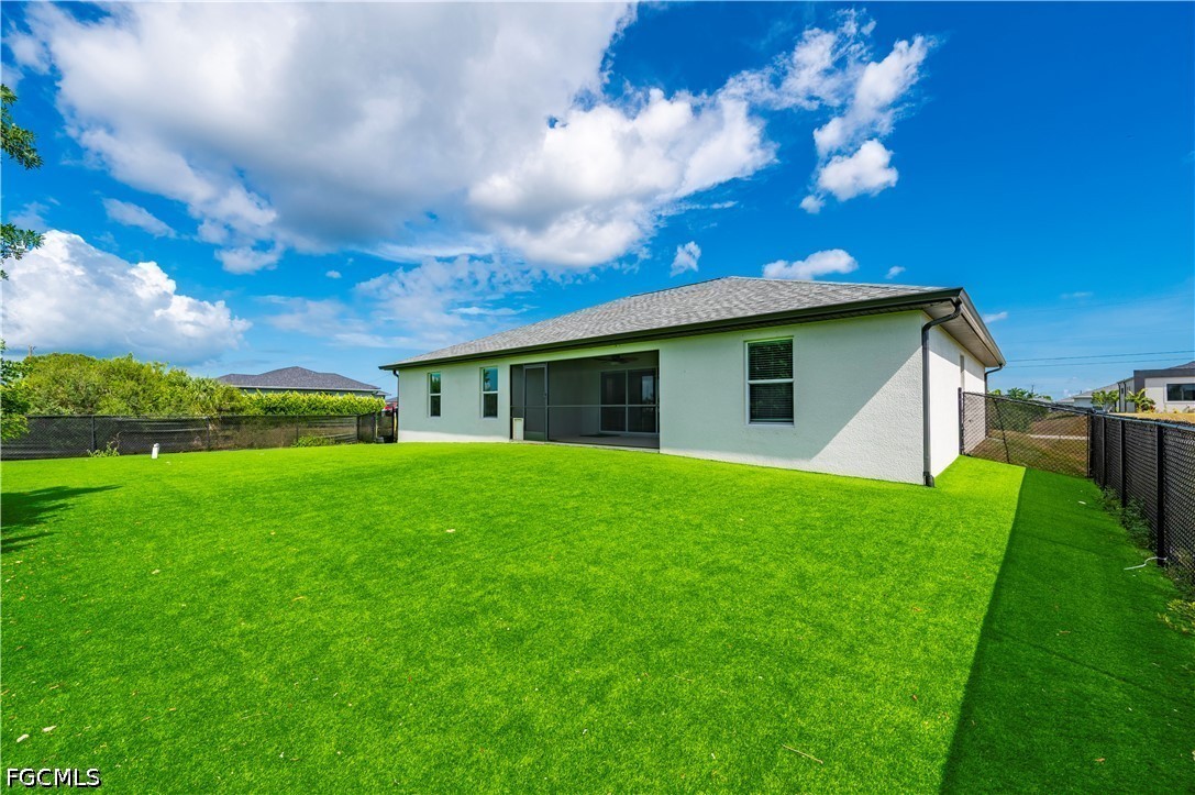 4 Bed SingleFamilyResidence for Sale in Cape Coral, photo 37