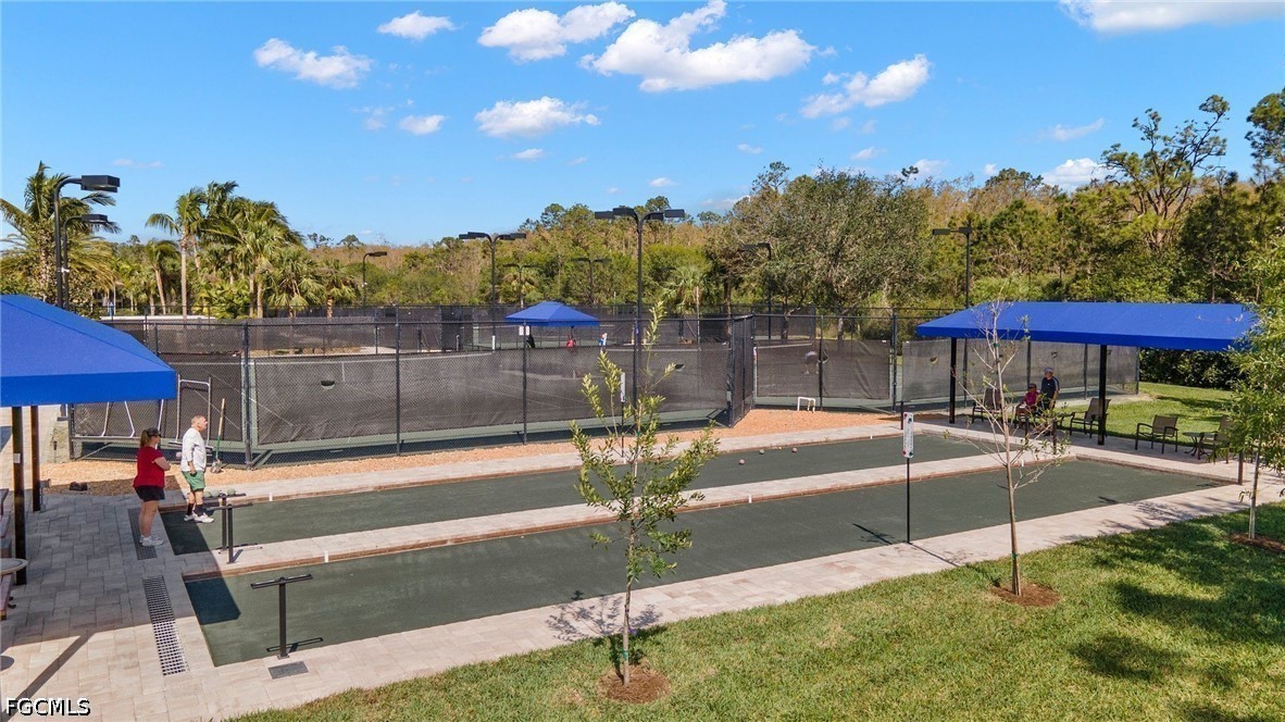 3 Bed Condominium for Sale in Somerset, photo 37