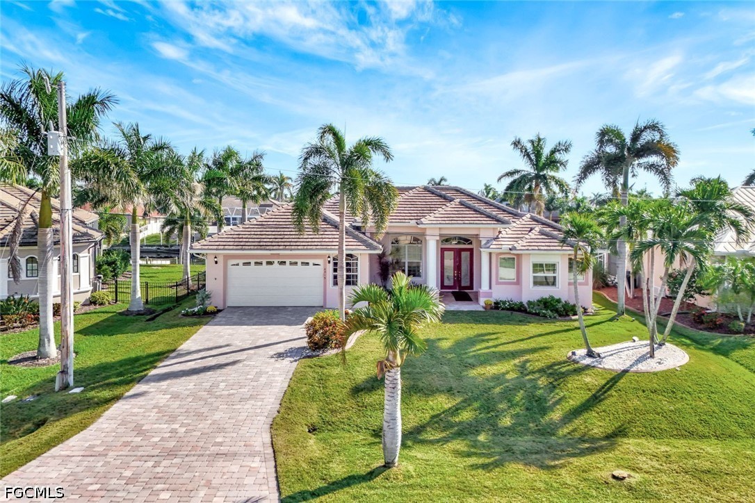 3 Bed Pool Home for Sale in Cape Coral, photo 37