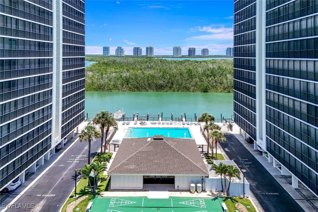 2 Bed Waterfront Home for Sale in Bay Harbor Club Condo, photo 38