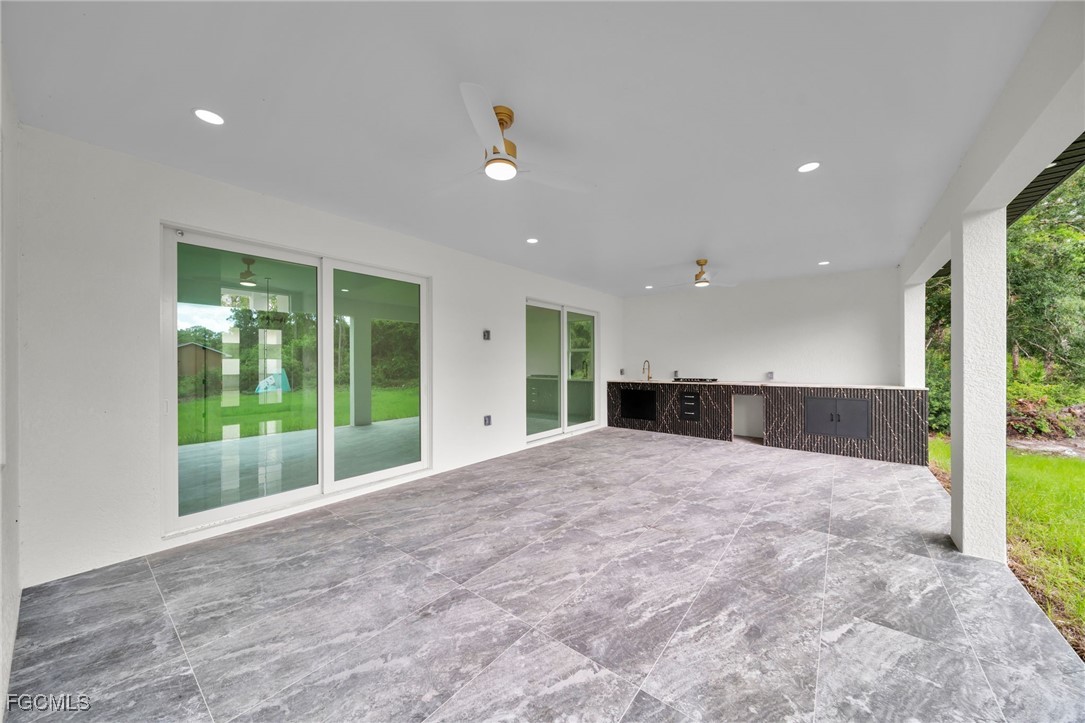 4 Bed SingleFamilyResidence for Sale in Lehigh Acres, photo 38