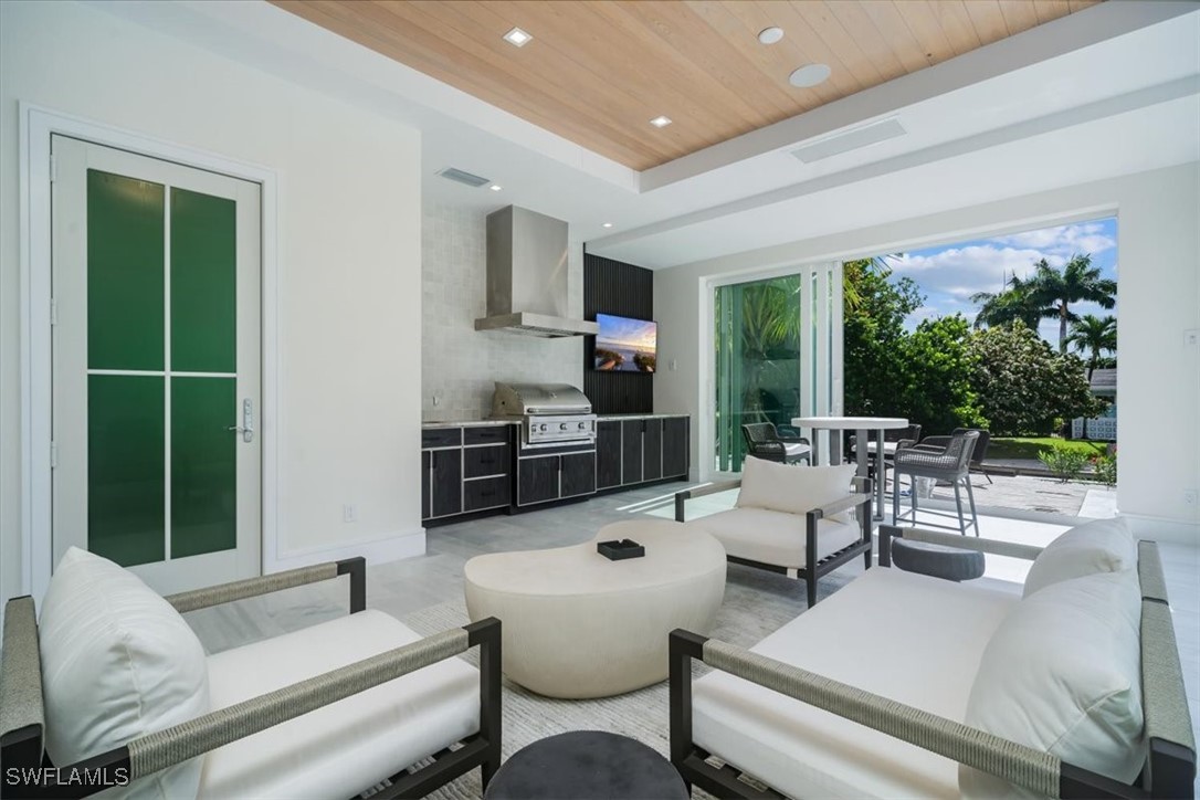 4 Bed Pool Home for Sale in Royal Harbor, photo 38