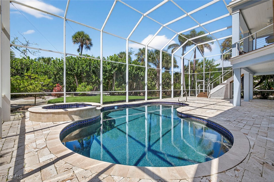 4 Bed Pool Home for Sale in Sanibel, photo 38
