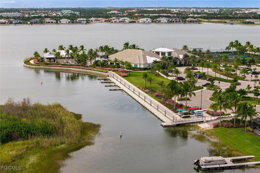 2 Bed Waterfront Home for Sale in Fort Myers, photo 38