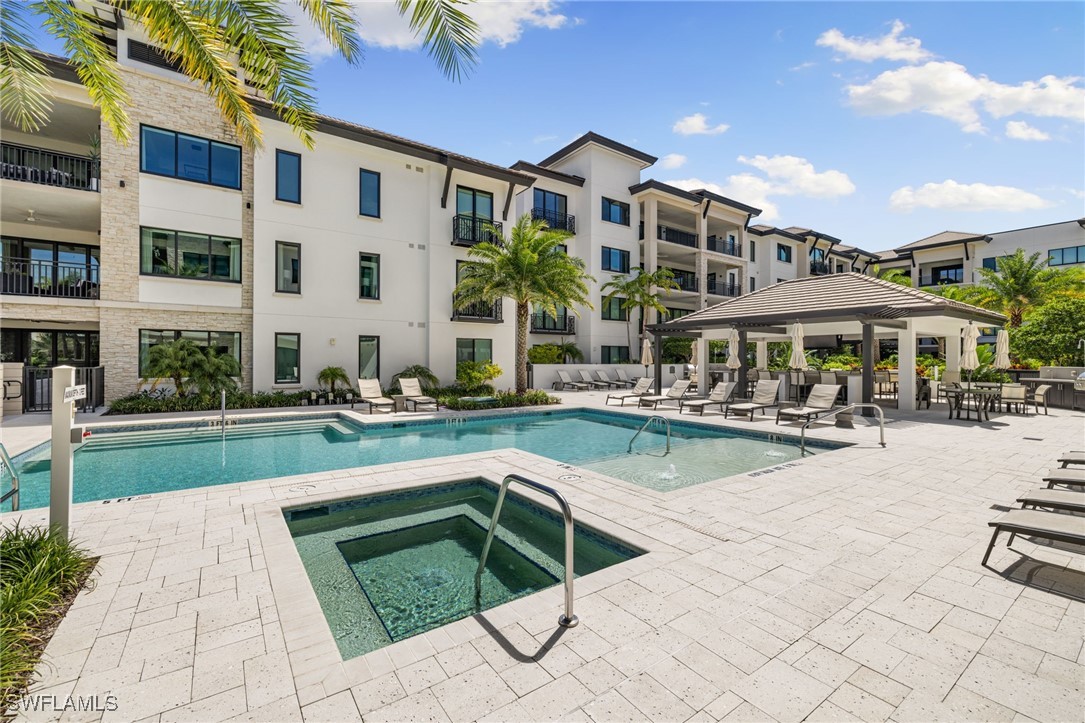 3 Bed Condominium for Sale in Naples, photo 38
