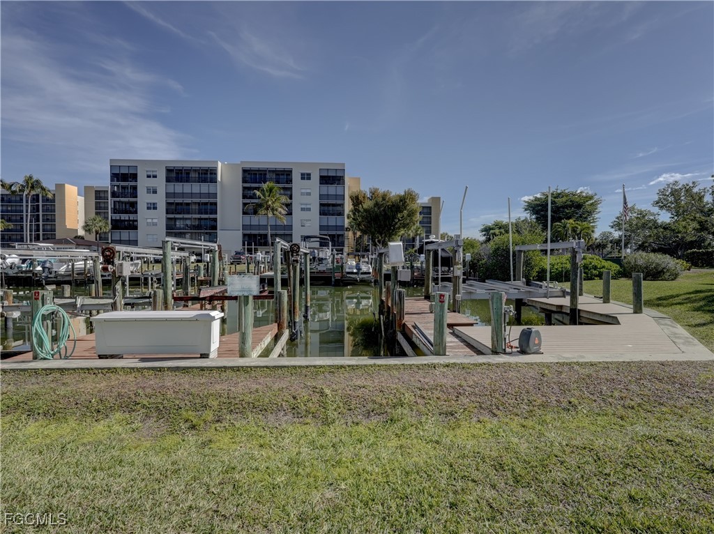 2 Bed Waterfront Home for Sale in Fort Myers Beach, photo 38