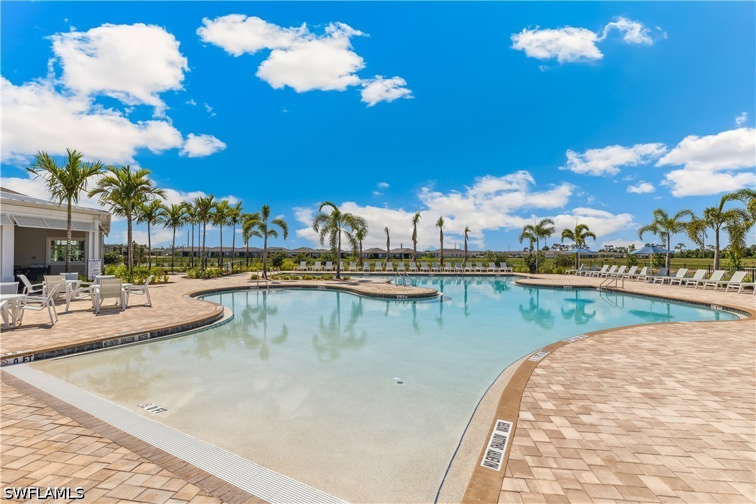 4 Bed Waterfront Home for Sale in Coral Bay, photo 38