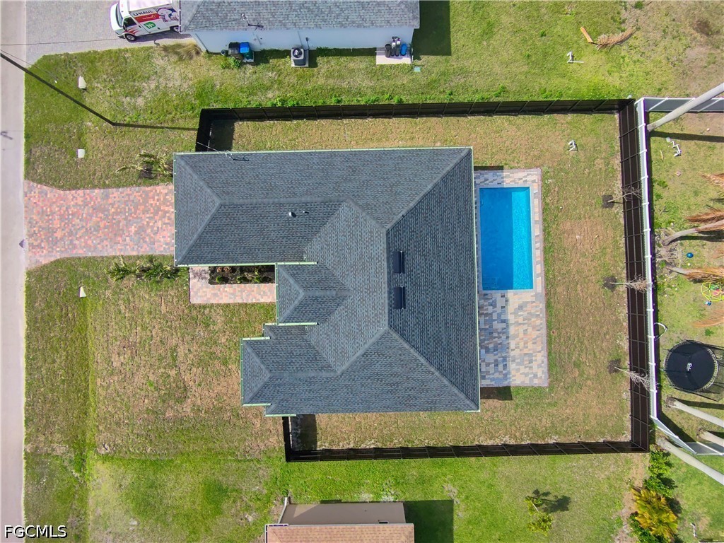 3 Bed Pool Home for Sale in Cape Coral, photo 38