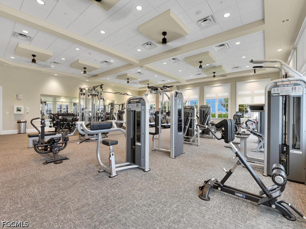 5 Bed SingleFamilyResidence for Sale in Timber Creek, photo 38