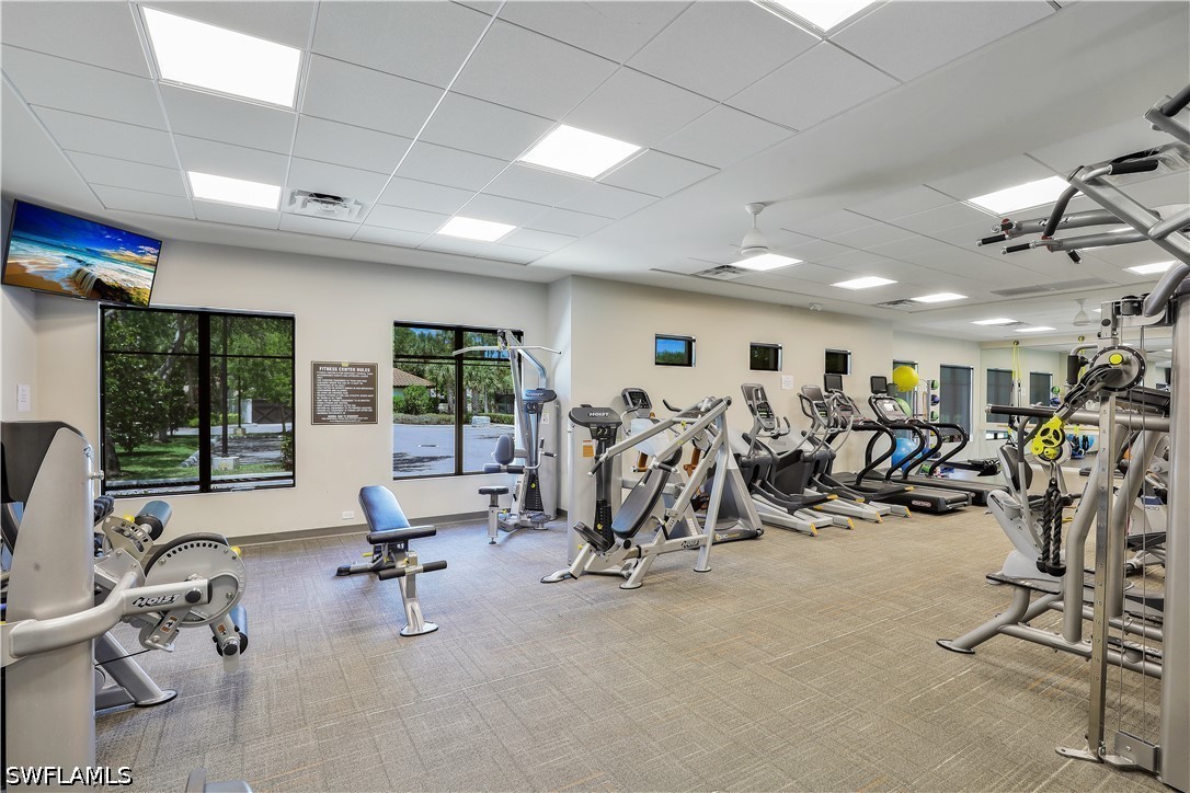 2 Bed SingleFamilyResidence for Sale in Naples, photo 38