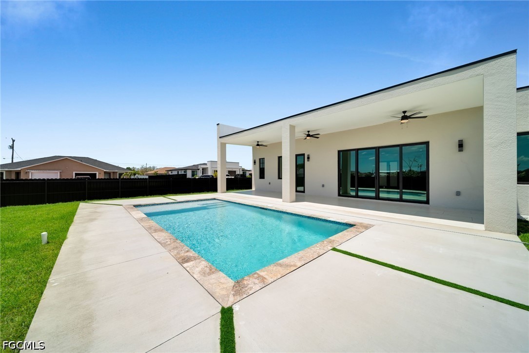 3 Bed Pool Home for Sale in Cape Coral, photo 38
