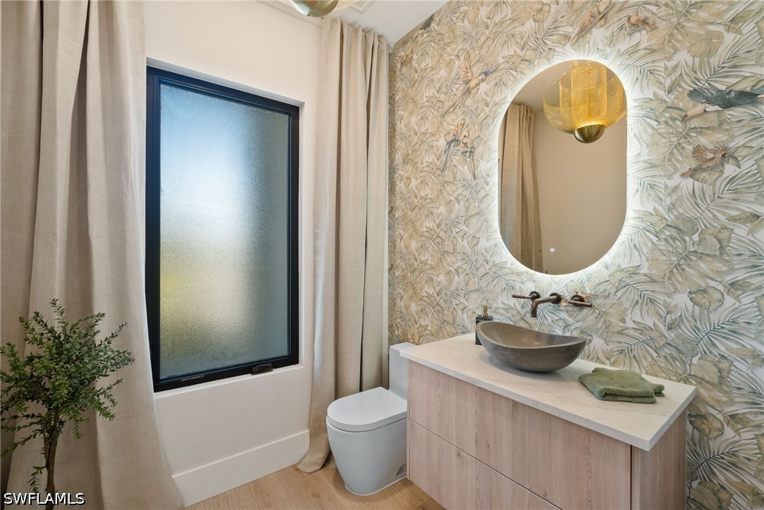 5 Bed Pool Home for Sale in Naples, photo 38