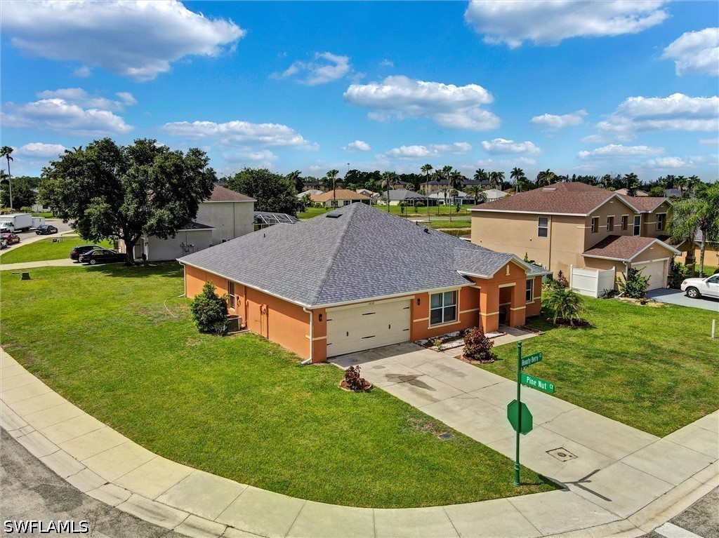 4 Bed SingleFamilyResidence for Sale in Town Lakes, photo 38