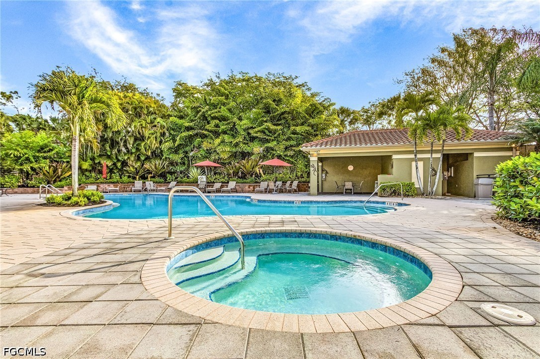 2 Bed Waterfront Home for Sale in Toscana, photo 38