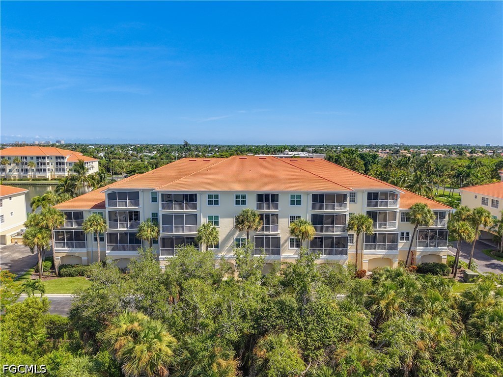 2 Bed Waterfront Home for Sale in Fort Myers, photo 38