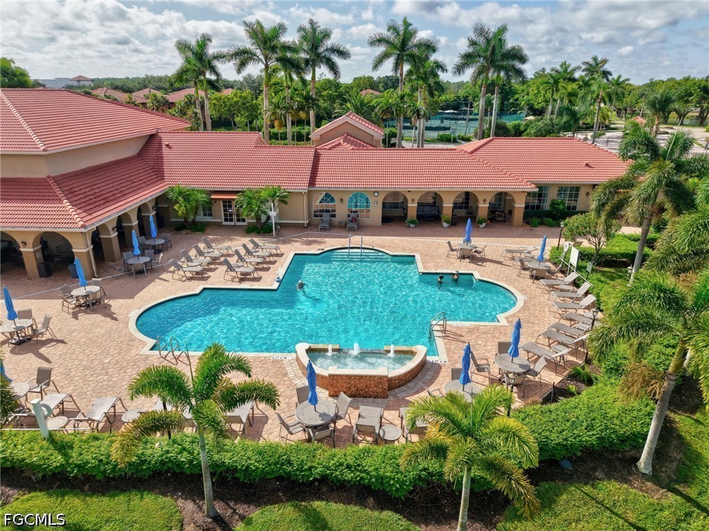 2 Bed Waterfront Home for Sale in Naples, photo 38