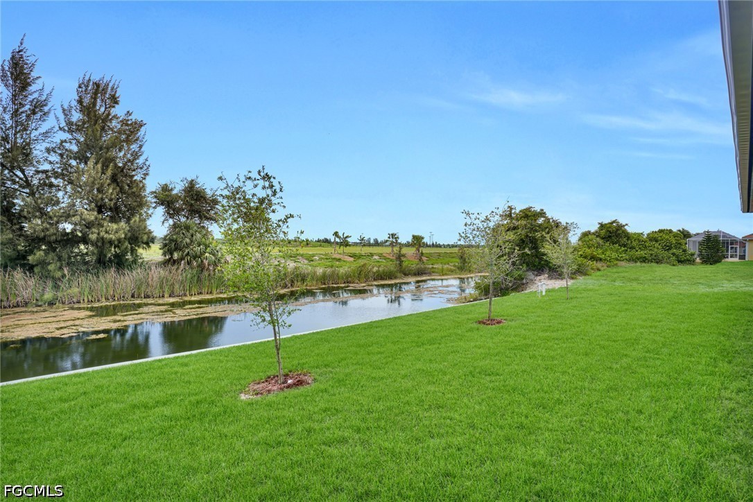 3 Bed Waterfront Home for Sale in Cape Coral, photo 38
