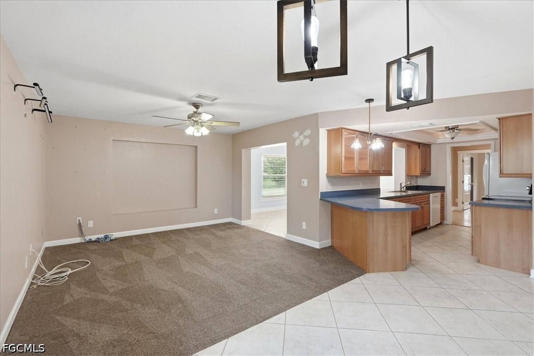 3 Bed Waterfront Home for Sale in Fort Myers, photo 38