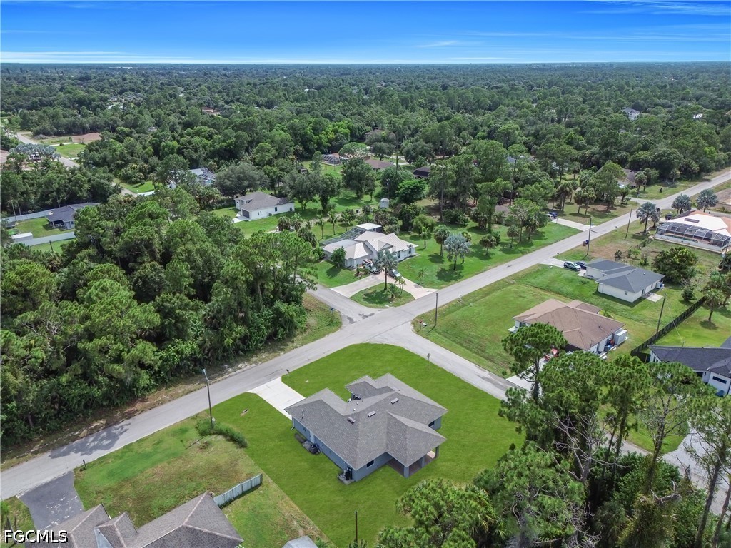 3 Bed SingleFamilyResidence for Sale in Lehigh Acres, photo 38
