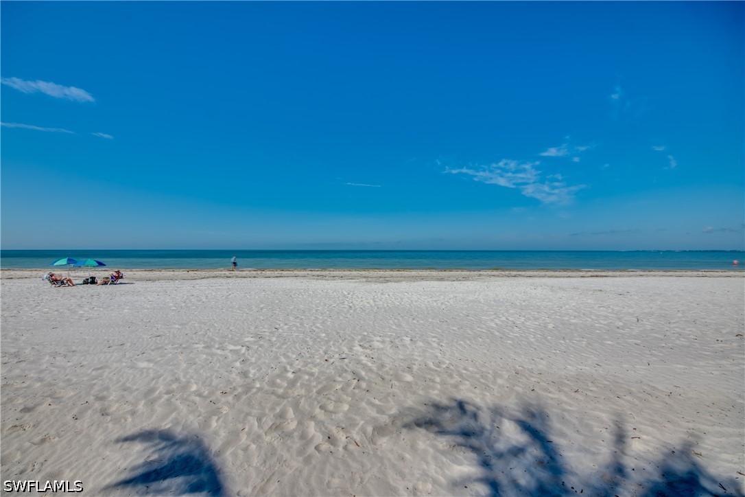 3 Bed Waterfront Home for Sale in Key West Courtyards, photo 38