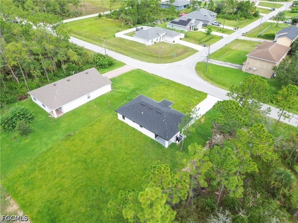 3 Bed SingleFamilyResidence for Sale in Lehigh Acres, photo 38