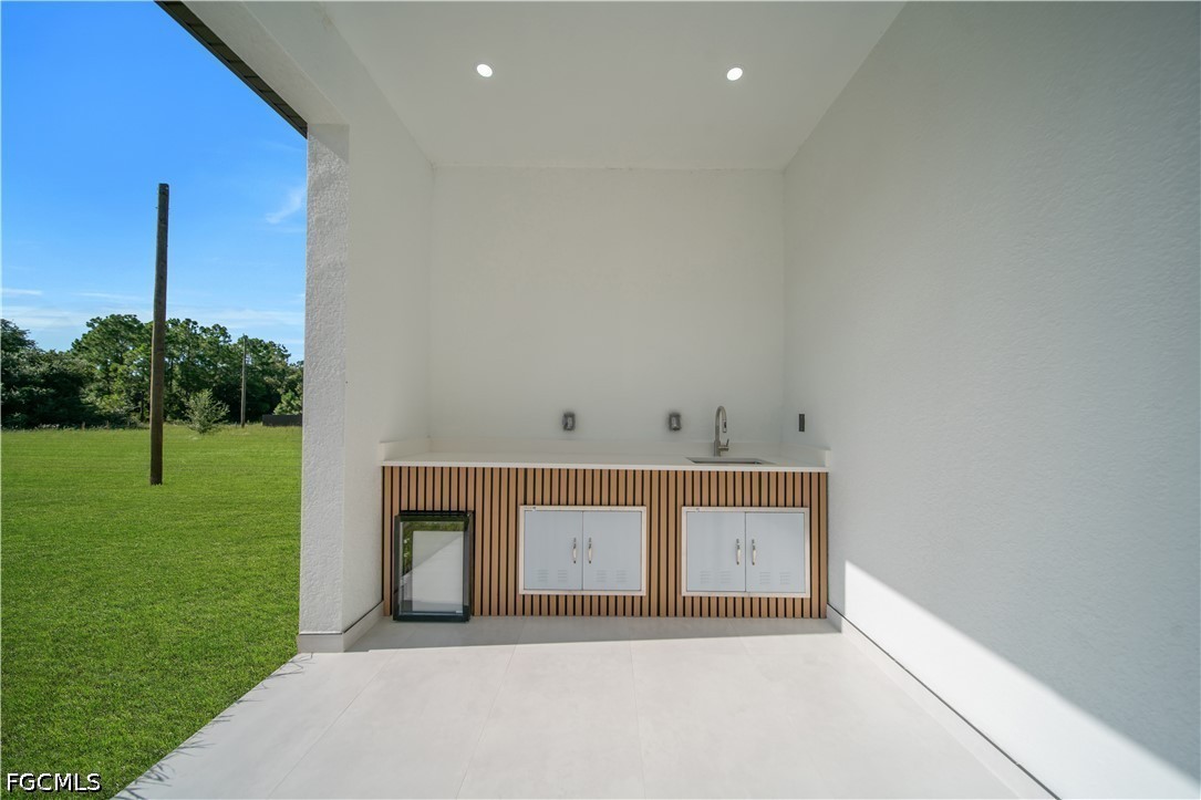 4 Bed SingleFamilyResidence for Sale in Lehigh Acres, photo 38