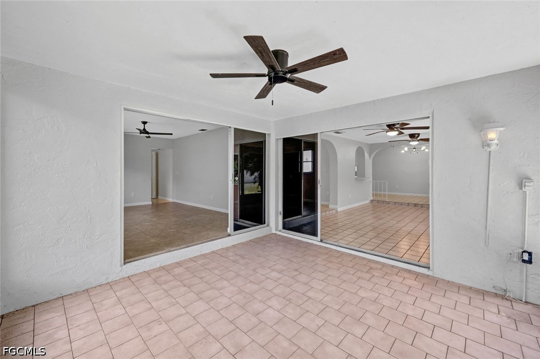 3 Bed SingleFamilyResidence for Sale in Cape Coral, photo 38