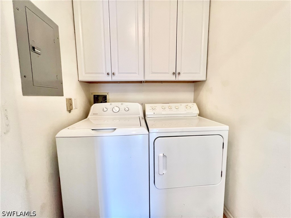 2 Bed Condominium for Sale in Naples, photo 38