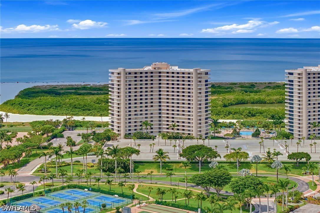 2 Bed Waterfront Home for Sale in Marco Island, photo 38