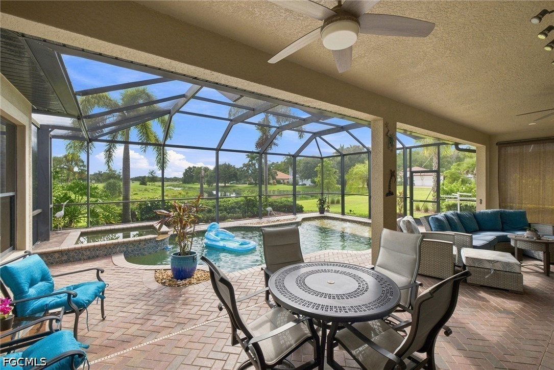 3 Bed Pool Home for Sale in Country Club, photo 38