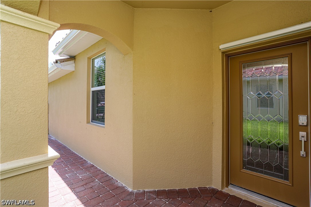 2 Bed Waterfront Home for Sale in Naples, photo 38