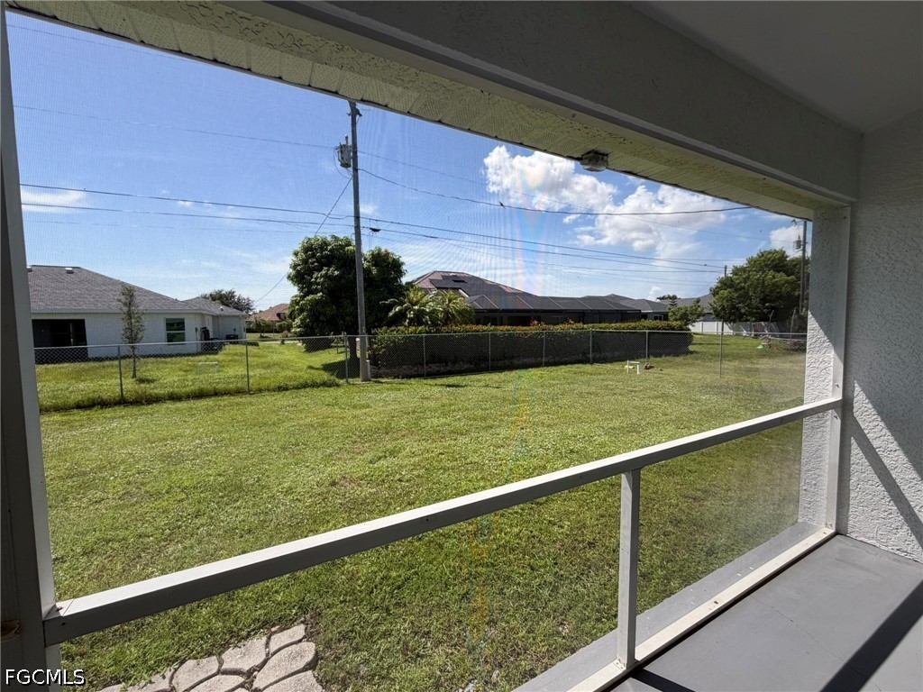 3 Bed SingleFamilyResidence for Sale in Cape Coral, photo 38