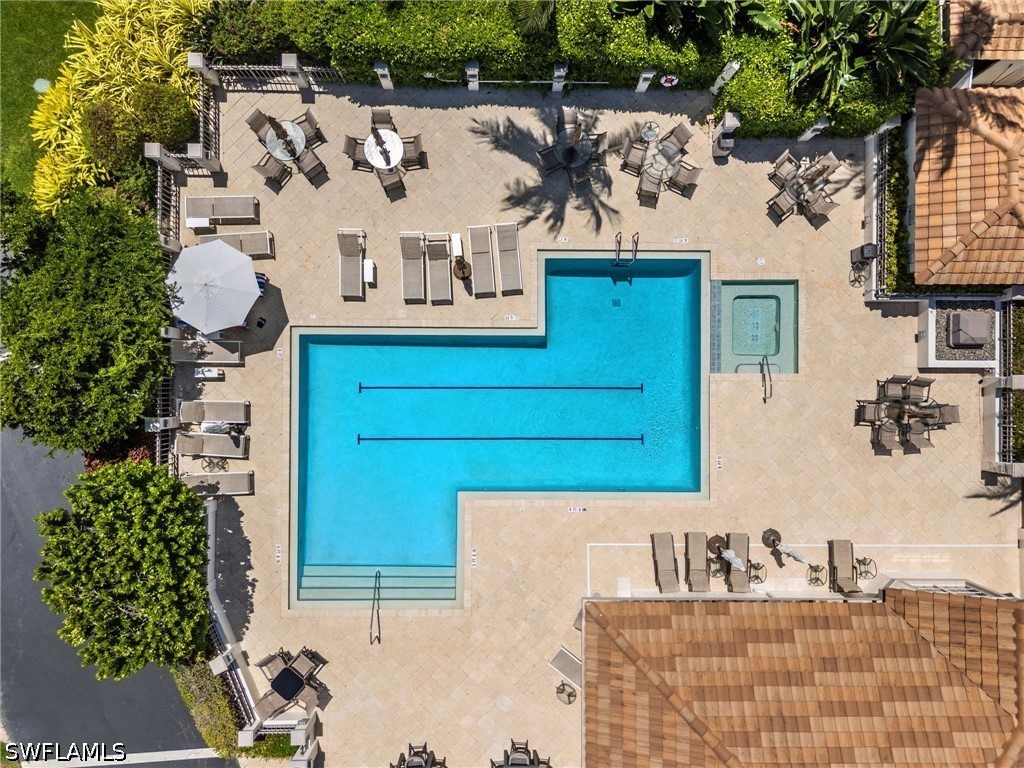 3 Bed Condominium for Sale in Colonade, photo 38