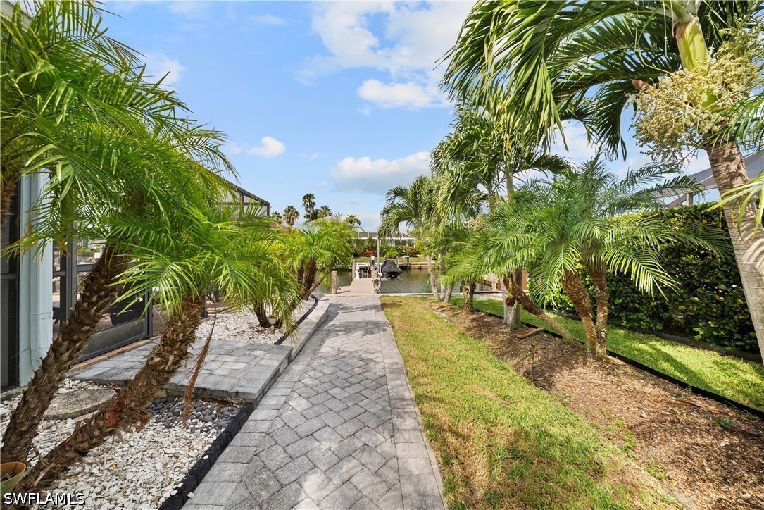 2 Bed Pool Home for Sale in Marco Beach, photo 38
