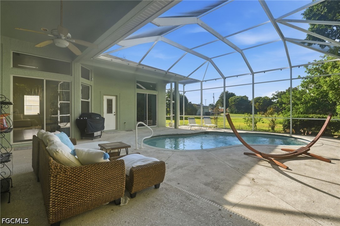 3 Bed Pool Home for Sale in Cape Coral, photo 38