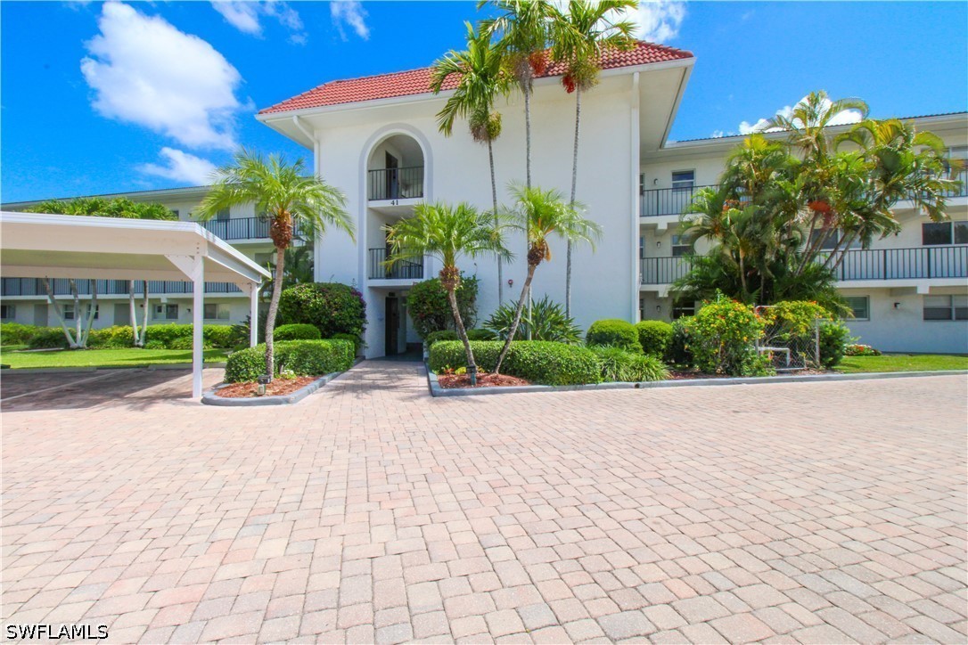 2 Bed Waterfront Home for Sale in Naples, photo 38