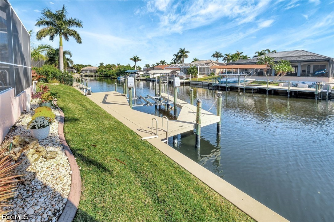 3 Bed Pool Home for Sale in Cape Coral, photo 38