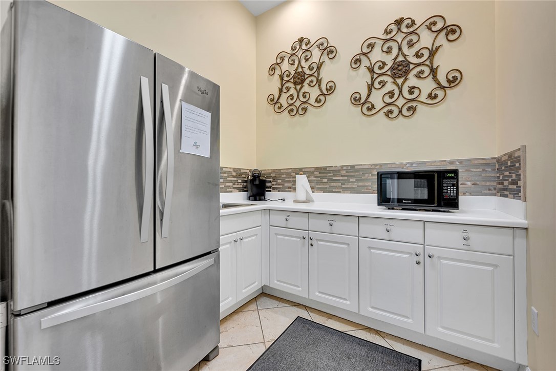 3 Bed Waterfront Home for Sale in Fort Myers, photo 39